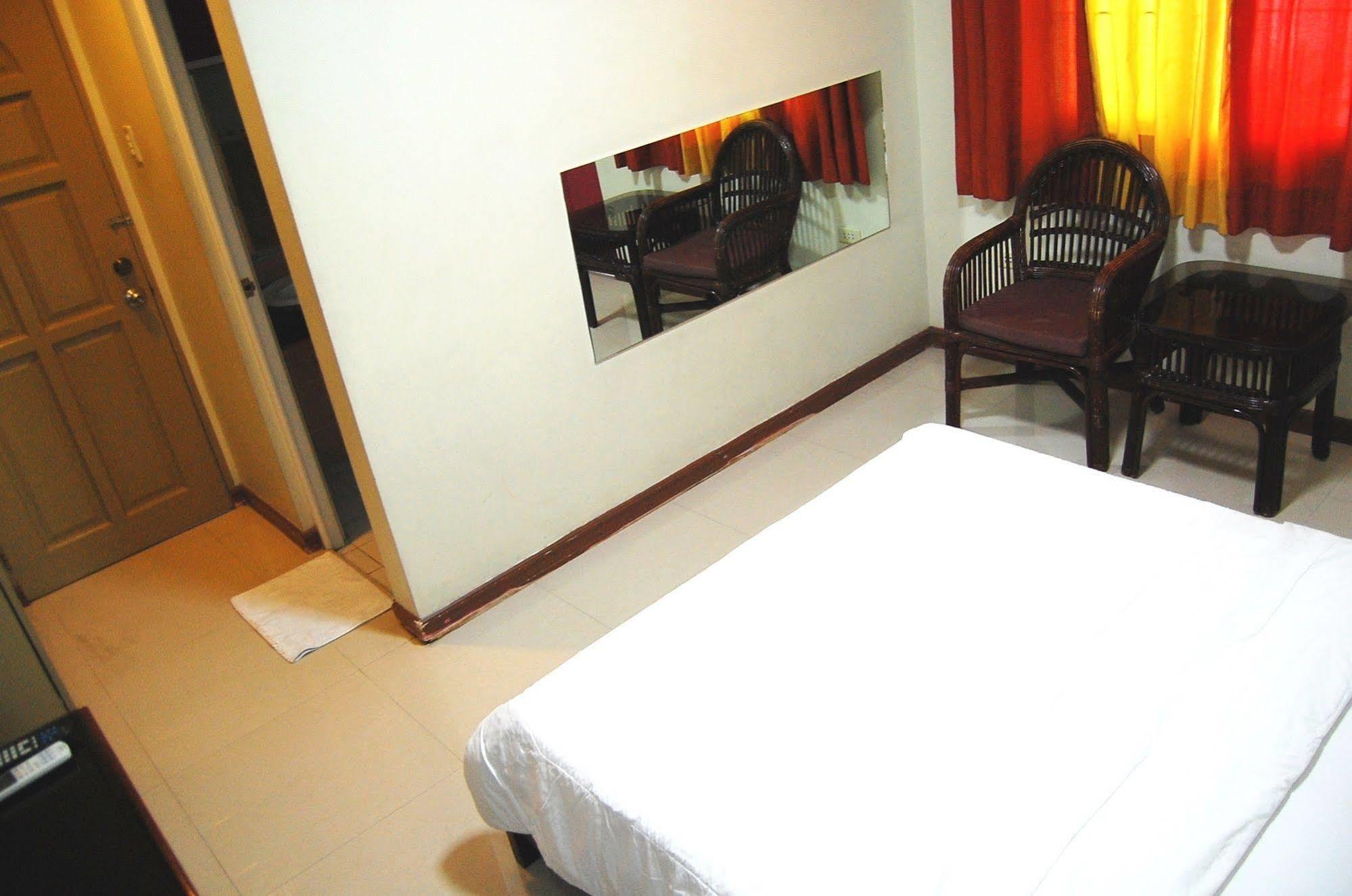 Rumi Apartelle Hotel Angeles Kültér fotó