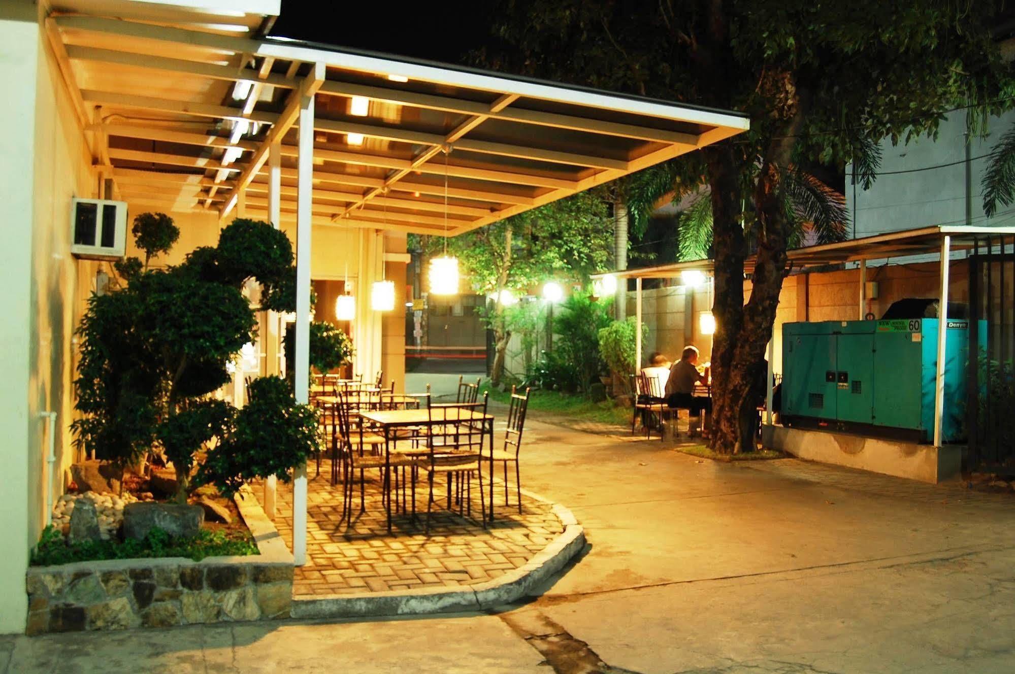 Rumi Apartelle Hotel Angeles Kültér fotó